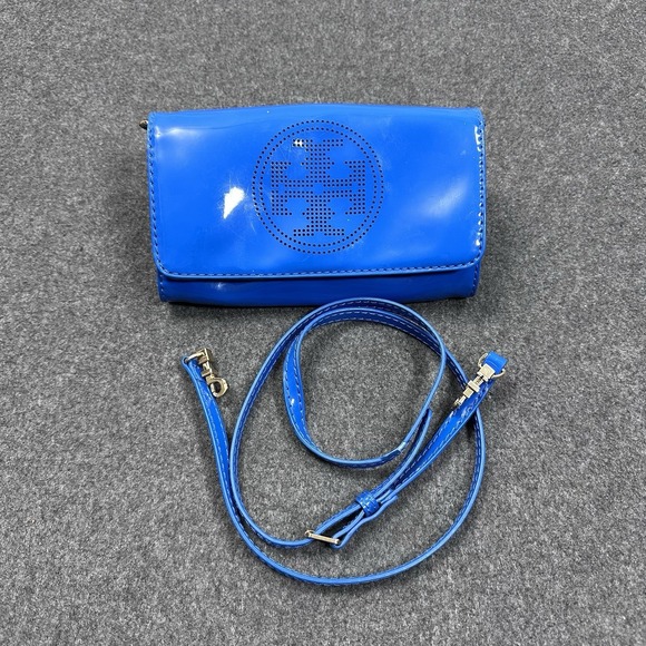 Tory Burch Blue Patent Leather Perforated Logo Crossbody Wallet Wristlet - Picture 8 of 9